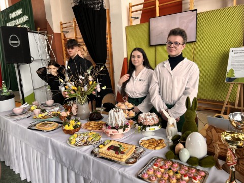 Powiatowe Targi Edukacyjne 2022 na Zielonce