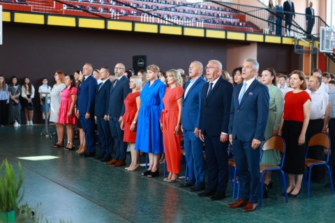 "Każdy początek ma w sobie nowe możliwości" - inauguracja nowego roku szkolnego w ZSTiB w Brzesku