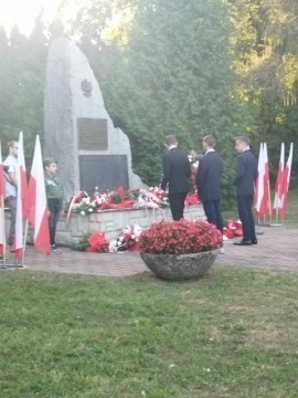 Technikum im. J. Piłsudskiego w Brzesku: 85. rocznica bombardowania na Słotwinie