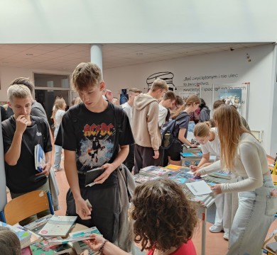 Kiermasz podręczników używanych w Technikum im. J. Piłsudskiego w Brzesku