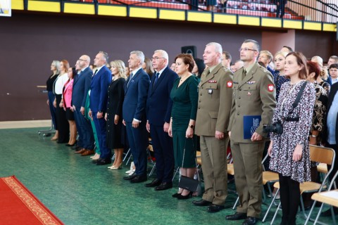 Nauczanie to patrzenie na świat - Dzień Edukacji Narodowej w brzeskim Zespole Szkół Technicznych i Branżowych