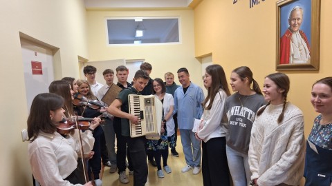 „Świąteczne akcje” w Technikum im. J. Piłsudskiego w Brzesku
