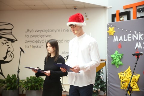 Kiermasz Świąteczny w Technikum im. J. Piłsudskiego w Brzesku