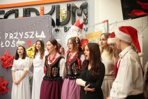 Kiermasz Świąteczny w Technikum im. J. Piłsudskiego w Brzesku