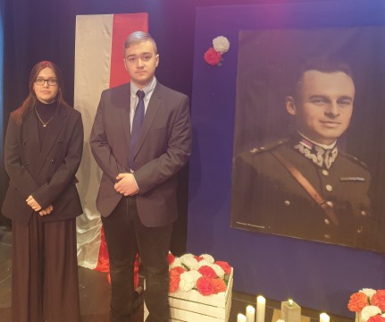 Uczniowie "Kopernika" wyróżnieni w wojewódzkim konkursie!