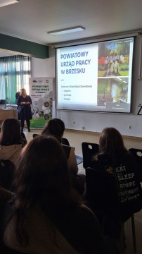 Technikum im. J. Piłsudskiego: Spotkanie maturzystów z przedstawicielami Powiatowego Urzędu Pracy w Brzesku