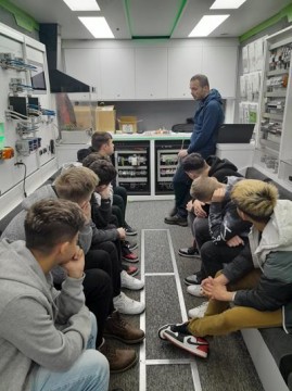 Mobilne laboratorium WAGO na Zielonce!
