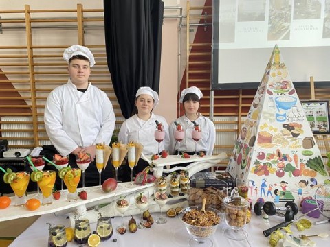 Powiatowe Targi Edukacyjne 2025 na Zielonce