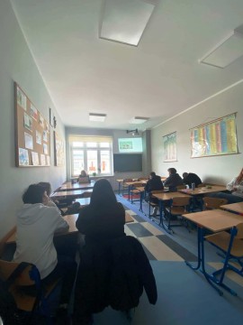 Technikum im. J. Piłsudskiego w Brzesku: Wsparcie językowe uczestników programu Erasmus+