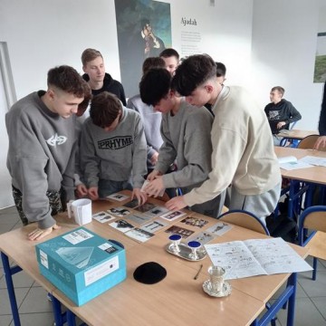 Żydowskie dziedzictwo kulturowe - projekt edukacyjny w ZSTiB