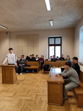 Edukacja prawna dla uczniów z Zielonki w Sądzie Rejonowym w Brzesku