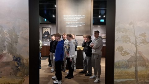 Technikum im. J. Piłsudskiego w Brzesku: Historia i współczesność w jednym miejscu - w Warszawie