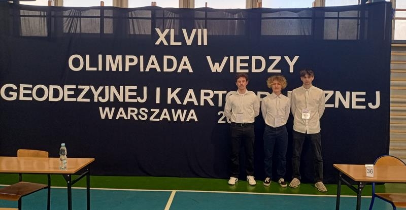 Geodezja na najwyższym poziomie – uczniowie z Zielonki wśród najlepszych w Polsce!