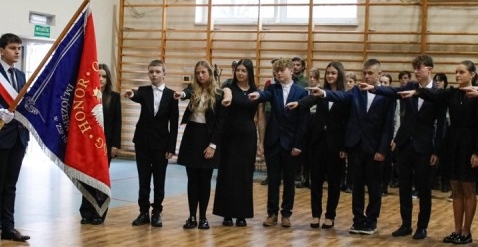 Uroczyste Obchody Narodowego Święta Niepodległości i Święta Szkoły w Technikum im. Józefa Piłsudskiego w Brzesku