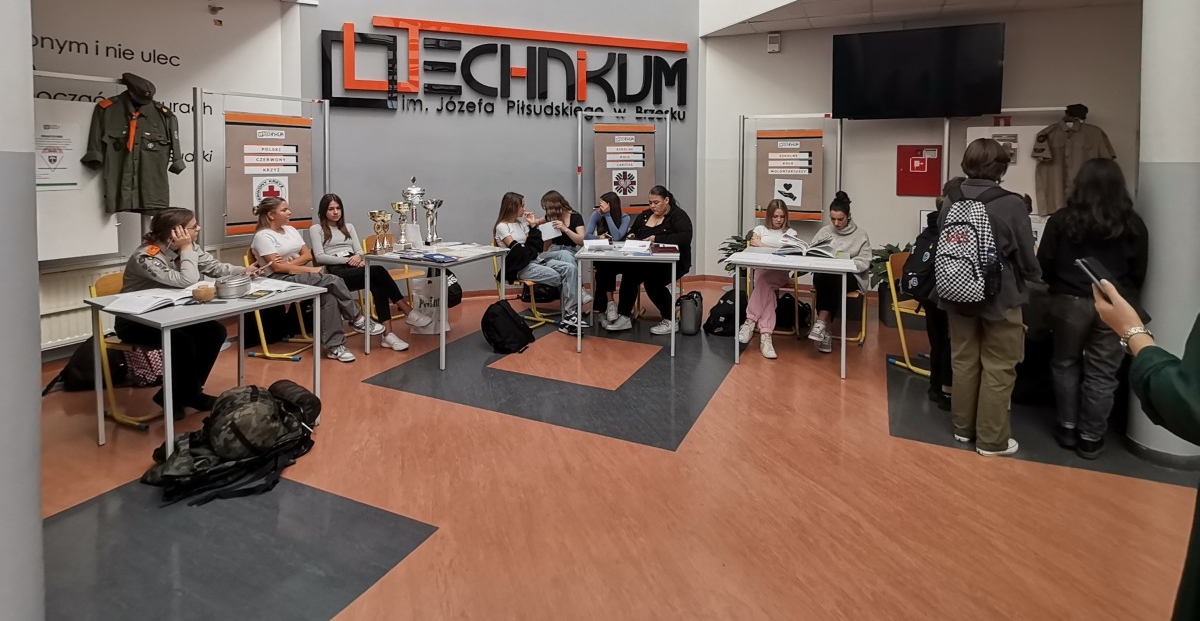 Technikum im. J. Piłsudskiego w Brzesku: Dzień prezentacji organizacji szkolnych