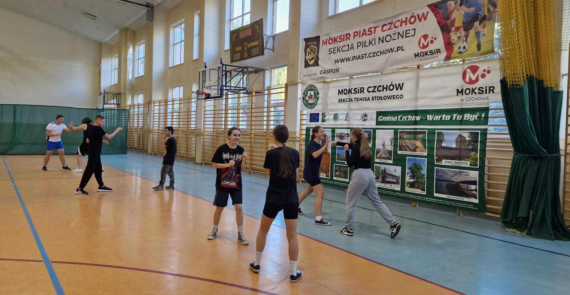 Szkolenia samoobrony uczniów klasy OPW