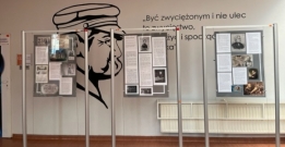 Technikum im. J. Piłsudskiego: Wystawa – Patroni Roku 2023
