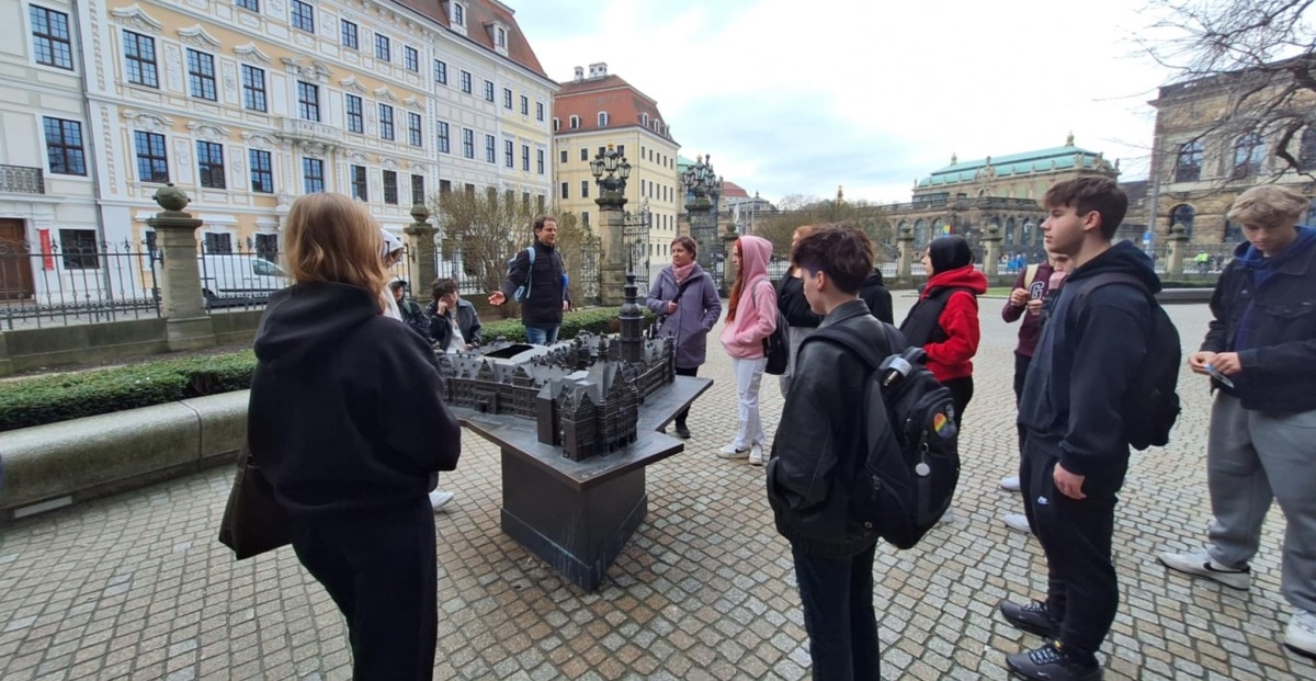 Technikum im. J. Piłsudskiego w Brzesku: Uczestnicy mobilności Erasmus+ zwiedzają Drezno