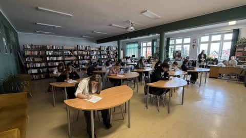 Technikum im. J. Piłsudskiego - III Powiatowy Konkurs Leksykalno – Gramatyczny z Języka Angielskiego dla klas 8 szkół podstawowych