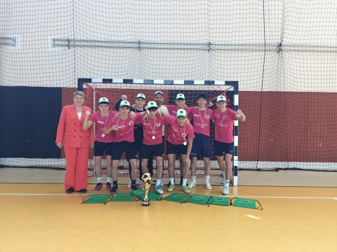 4 TI Mistrzem Zielonki w Szkolnej Lidze Futsalu