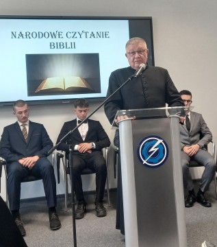 Narodowe Czytanie Biblii z ZSTiB