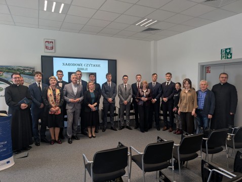 Narodowe Czytanie Biblii z ZSTiB