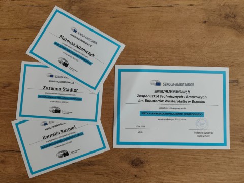 Zielonka dołączyła do elitarnego grona Szkół-Ambasadorów Parlamentu Europejskiego!
