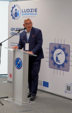 Ludzie ważniejsi od technologii