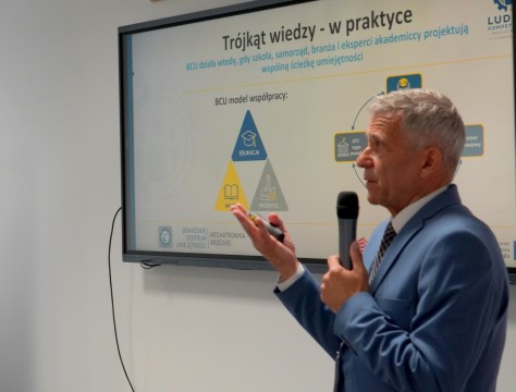 Ludzie ważniejsi od technologii