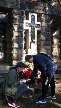 Udział SOSW w Złotej w akcji „SZKOŁA PAMIĘTA”