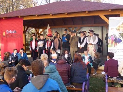 Udział SOSW w Złotej w akcji „SZKOŁA PAMIĘTA”