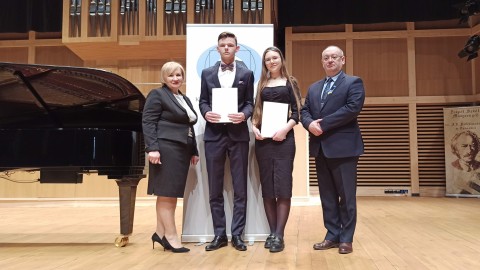 Stypendia Premiera dla naszych uczniów