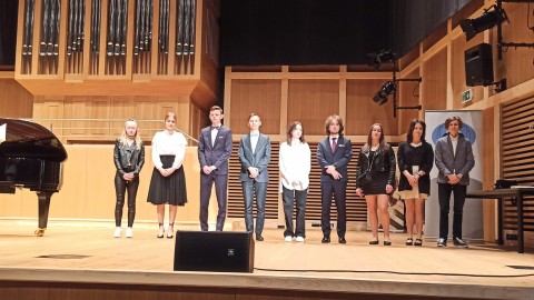 Stypendia Premiera dla naszych uczniów