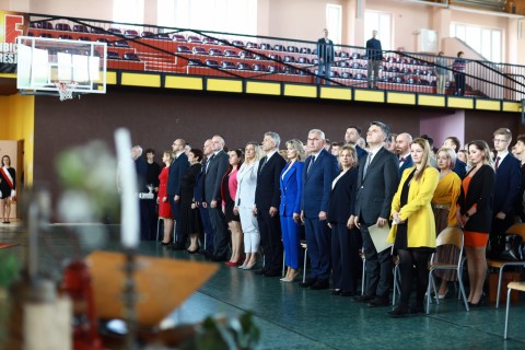 Uroczyste pożegnanie klas maturalnych na Zielonce