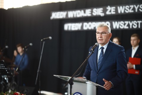 Uroczyste pożegnanie klas maturalnych na Zielonce