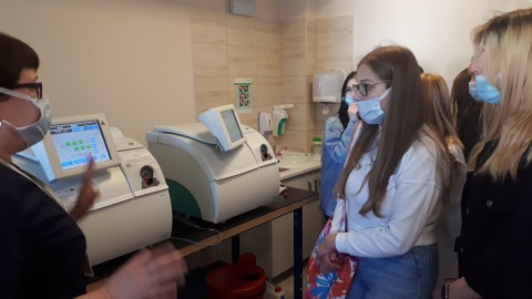 Wizyta klasy medycznej LO w Szpitalu Powiatowym