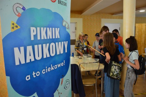 Piknik Naukowy w Powiatowym Centrum Edukacji w Brzesku