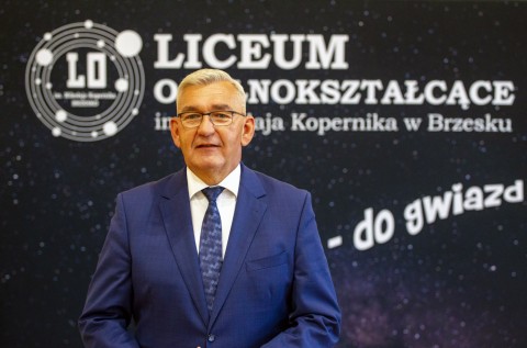 Inauguracja roku szkolnego 2022/2023 w LO im. M. Kopernika w Brzesku