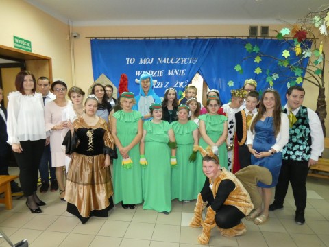 Dzień Patrona i DEN w SOSW w Złotej