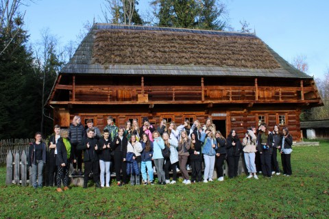 Wycieczka krajoznawczo - integracyjna uczniów technikum w ZSTiB