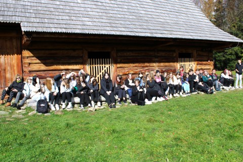 Wycieczka krajoznawczo - integracyjna uczniów technikum w ZSTiB