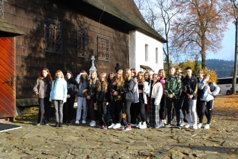 Wycieczka krajoznawczo - integracyjna uczniów technikum w ZSTiB