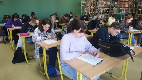 Listopadowe zmagania „olimpijskie” w Technikum im. J. Piłsudskiego