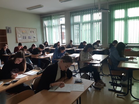 Listopadowe zmagania „olimpijskie” w Technikum im. J. Piłsudskiego