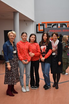 Charytatywny  Kiermasz Mikołajkowy w Technikum im. J. Piłsudskiego