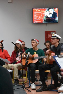 Charytatywny  Kiermasz Mikołajkowy w Technikum im. J. Piłsudskiego