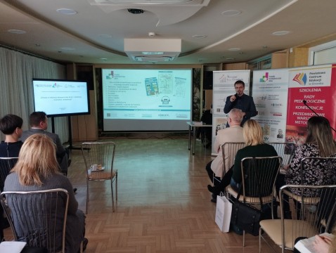 Konferencja „Zmiany w edukacji ekonomicznej dzieci i młodzieży – wyzwania i propozycje”.