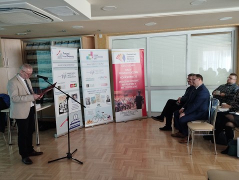 Konferencja „Zmiany w edukacji ekonomicznej dzieci i młodzieży – wyzwania i propozycje”.