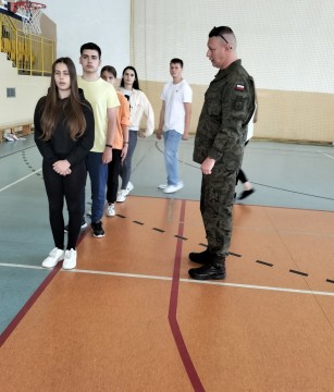 Sprawni jak żołnierze