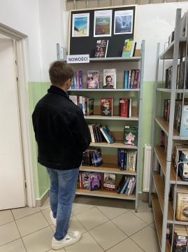 Zmiany w szkolnej bibliotece ZSTiB w Brzesku